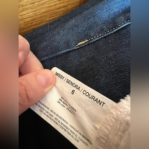 Bandolino - Lisbeth Cropped Pants - Picture 4 of 5